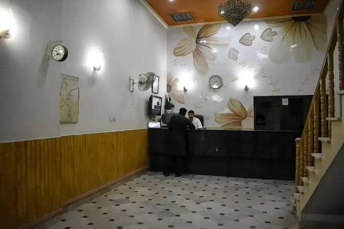 Reception lobby at Al Madina Tul Munawara Hotel